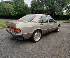 Mercedes 190 1989 in great condition - Image 4/10
