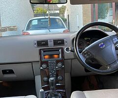 Volvo S40 - Image 4/5