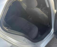 Vw Jetta - Image 7/9