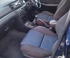 05 Toyota Corolla - Image 4/7
