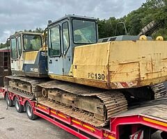 EXPORTING OLD DIGGERS AN TRUCKS [hidden information]
