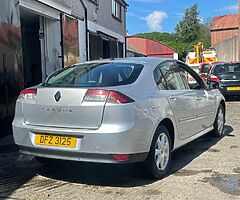 2009 Renault Laguna - Image 4/6