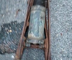 Antique foot pump - Image 4/4