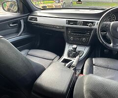 BMW E90 318D M Sport - Image 6/8