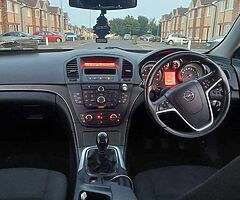 opel insignia 2010 up for sale - Image 4/9