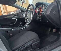 opel insignia 2010 up for sale - Image 6/9