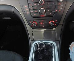 opel insignia 2010 up for sale - Image 8/9