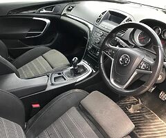 Insignia - Image 4/8