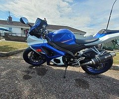 Suzuki gsxr1000 k7 model. - Image 3/7
