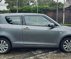 2016 Suzuki Swift - Image 8/10