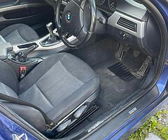 Bmw 320D - Image 5/5