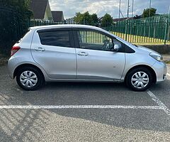 AUTOMATIC Toyota Vitz 1.0 Petrol - Image 7/10