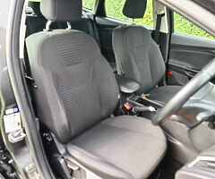 2017 Ford Focus Titanium TDCI - Image 8/10