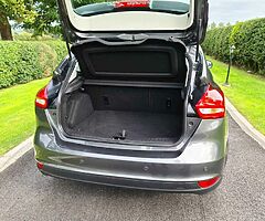 2017 Ford Focus Titanium TDCI - Image 10/10