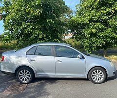 2006 Volkswagen Jetta - Image 5/10