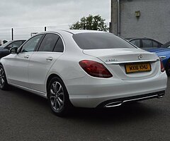 2016 Mercedes C220 - Image 7/10