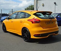 2017 Ford Focus ST-2 - Image 7/10