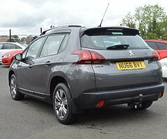 2017 Peugeot 2008 - Image 5/10