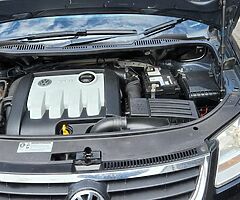 Vw Touran 1.9 Diesel Low mileage - Image 10/10