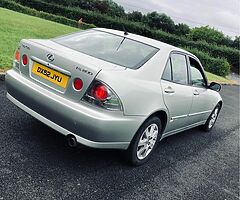 2002 Lexus IS 200 - Image 4/5
