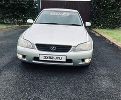 2002 Lexus IS 200 - Image 5/5