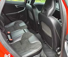 2015 Volvo V40 - Image 6/10