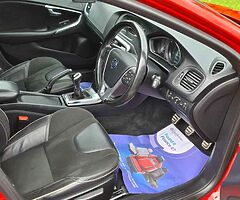 2015 Volvo V40 - Image 7/10
