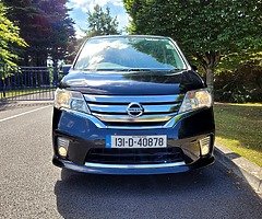 2013 Nissan Serena (hybrid auto) 