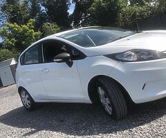 2012 Ford Fiesta