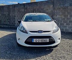 2012 Ford Fiesta - Image 5/9