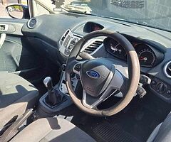 2012 Ford Fiesta - Image 6/9