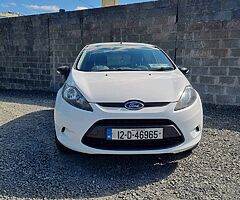 2012 Ford Fiesta - Image 8/9