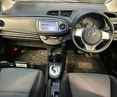 2012 Toyota Yaris  1.0 Petrol Automatic - Image 9/10