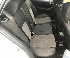 2004 Volkswagen Golf - Image 5/8