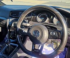 2017 Volkswagen Golf - Image 5/6