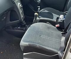 2006 yaris  FRESH NCT 08/2023 - Image 7/7