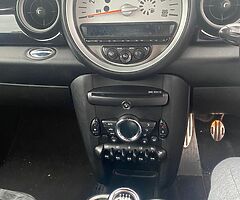 2010 Mini Cooper S - Image 6/8