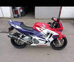 CBR 600 f3 - Image 6/8