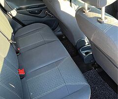 2012 Ford Fiesta - Image 7/9