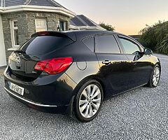 2014 OPEL ASTRA 1.7 DIESEL VAN CVRT TESTED 3/24 TAXED 4/23 170,000 KMS 6 SPEED MANUAL - Image 6/10