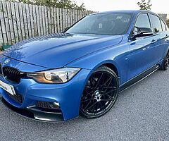 2014 BMW 330d - Image 4/10