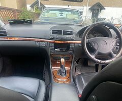 2005 Mercedes Benz E-Class - Image 4/8