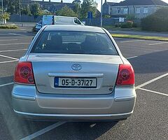 Toyota Avensis - Image 4/6