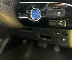 2016 Toyota Prius High Spec 1.5 Petrol Hybrid Automatic - Image 10/10