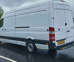 2017 Mercedes-Benz Sprinter - Image 3/8