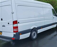 2017 Mercedes-Benz Sprinter - Image 5/8
