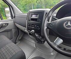 2017 Mercedes-Benz Sprinter - Image 7/8
