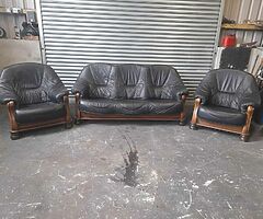 3 piece lounge suite