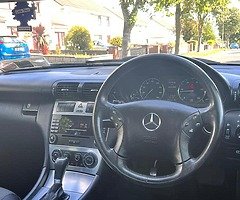 Mercedes C220 Cdi Avantgarde Automatic Low Mileage - Image 5/10