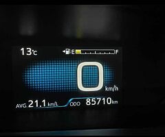 Toyota Prius Mint Condition 2yr NCT, with warranty - Image 6/10